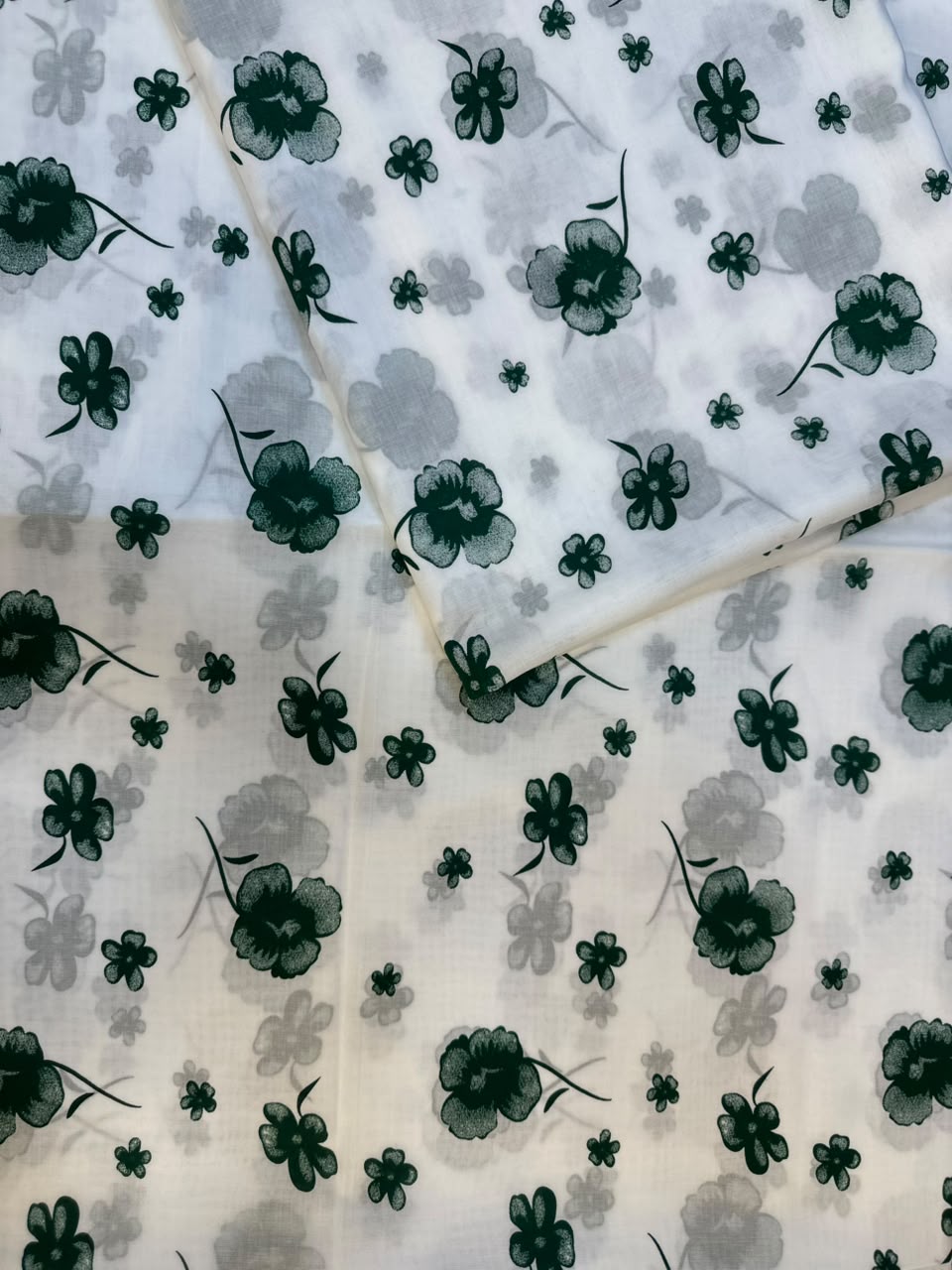 2026/07/47035.jpg Pakistan Independence Day 2 Piece Printed Lawn Suit – Green & White 14 August Design | Unstitched - Image 1