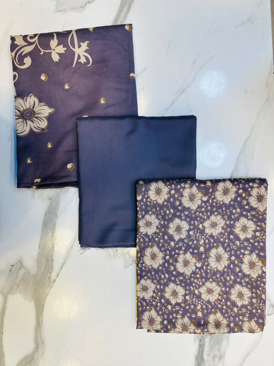 WhatsApp Image 2026-09-07 at 9.52.02 PM (2) Printed 3-Piece Unstitched Suit with Plain Trouser - Image 1