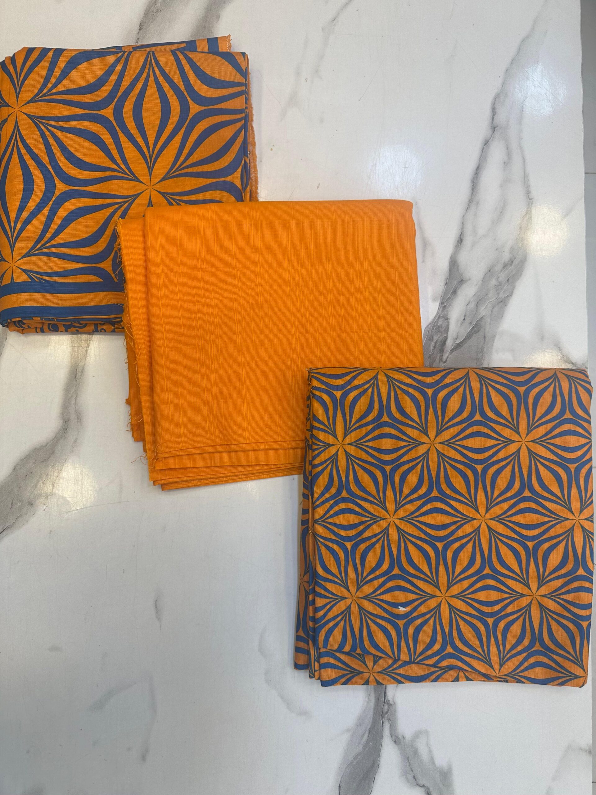 WhatsApp Image 2026-09-20 at 2.37.22 PM (1) Geometric Printed 3-Piece Khaddar Unstitched Suit Onlay Rs. 2000 - Image 1